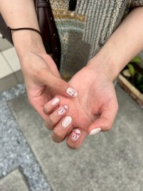 大人気リボンネイル