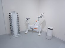 有酸素トレーニングで効果的に脂肪を燃焼します。