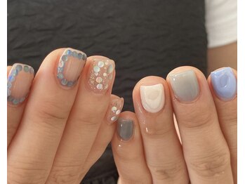 アルナイズネイル(Arnaiz nail)/ホロラメデザイン×ワンカラー