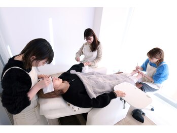 エムクオリティ(M-Quality)/同時施術【059-373-4654】まで♪