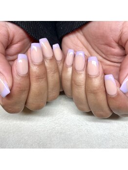 ネイルクイーン(Nail Queen)/フレンチネイル¥7700
