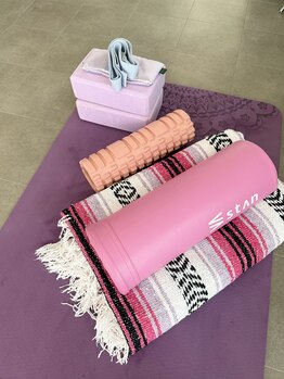 スリールヨガ 銀座(SOURIREYOGA)/各種プロップス貸与★手ぶらOK