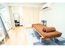 リアン(Re-Ane)の雰囲気（完全個室で他を気にすることなく施術を受けていただけます。）