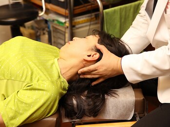 西小山整体院/《カイロプラクティック(2)》