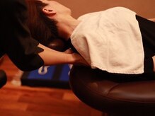 イザナイ(IZANAI)/9.背中のマッサージ