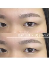まつげパーマ × 眉wax 同時施術可能◎