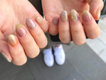 ウニ 立川(uni.)/くすみニュアンスアート