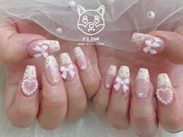 ヒョウ柄ネイル　フレンチネイル