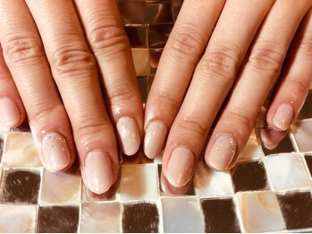 ワンカラー3400円