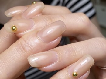 フェミニンネイル(Feminine Nail)の写真/ちび爪・2枚爪・深爪などでネイルを諦めていた方お任せください！自爪育成しながら可愛いネイルに♪