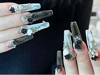 ルビーズネイルサロン(Ruby's nail salon)の写真/【圧倒的モチ×絶妙カラー】パーツ3000種以上★韓国/海外風/個性派もお任せ！理想の指先を完全再現◎