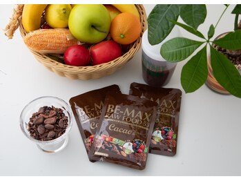 めいてる/耳つぼジュエリーと酵素ドリンク