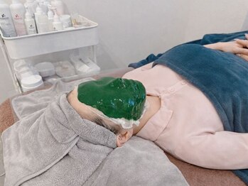 ワイズデュー(Y's Dew)の写真/【当店人気No.1】Volayonハーブピーリングで疲れた肌をリセット。水光肌へ導く完全個室フェイシャル。