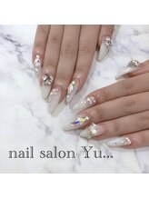 ネイルサロン ユー(Yu...)/ホワイトキラキラゴテ盛りnail