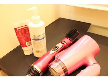 ブルー 館林店(BLV)/ドライヤーやブラシも