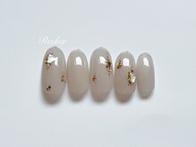 ネイルサロンリシェ 烏丸御池(Recher)/ゴールドとベージュ組合せ