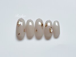 ゴールドとベージュ組合せ