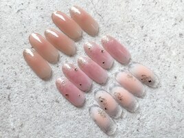 秋色桃ネイル