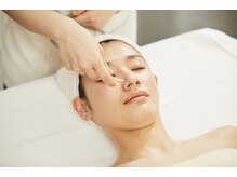 ルミエ パリ 大丸芦屋店/毛穴吸引