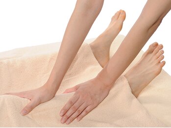 イービーシーシー梅田(e.b.c.c.)/★ご来店の方全員★プレゼント