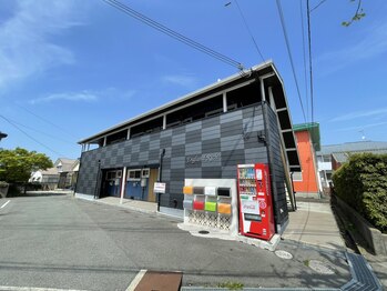 サロン ジジ(salon JiJi)/外観