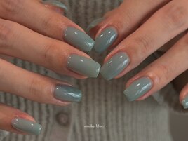 blue one color.