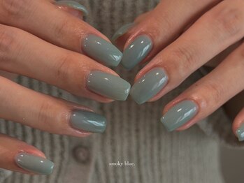blue one color.
