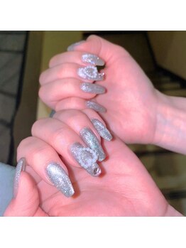 ルーミー アンド コー(Roomy&co.)/ハートネイル