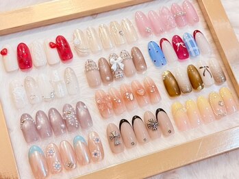 アイラッシュサロンアールツー(eyelash salon R2)の写真/今っぽワンホン～大人可愛いニュアンスまで◆何度通っても飽きない豊富な定額デザイン＊パラジェル変更OK◎