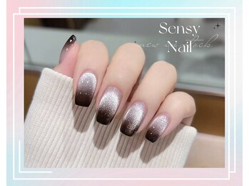 センシー ネイル スタジオ(Sensy Nail Studio)/カラー&マグネット 2重グラデ