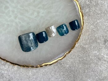 アンク(ankh.)/8月フット定額