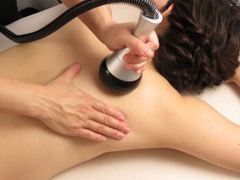 マーキュリー 乃木坂店(Mercury)の写真/自分で見えない背中の丸み,厚み,ハミ肉,実は人から見られています!セルフケア困難な後ろ姿はサロンで美しく