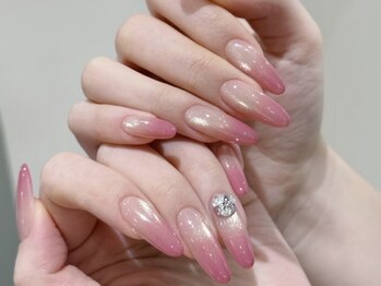 Best Nail 銀座店【ワンホンネイル・スカルプ・パラジェル・上品ジェルネイル】/マグネット+カラーグラ