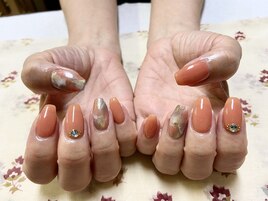 ブラウンネイル