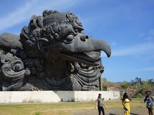 アジアンリラクゼーション ヴィラ 大橋店(asian relaxation villa)/バリ；迫力あるガルーダ像