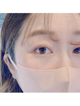 エスデザイン(es design)/根元立ち上げ束間まつ毛