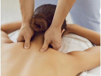 ルメール(Lemaile)の写真/【ドライヘッドスパで頭/首/肩をまとめてケア】慢性的な首肩コリ・こわばりを解消!小顔効果も抜群◎