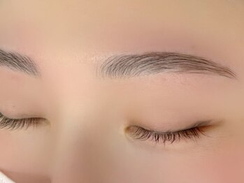 ラニ(Lani)の写真/ハリウッドブロウリフト【HBL】は眉毛をパーマ×WAXで"ふわっ"とナチュラルに仕上げる次世代Eyebrow★