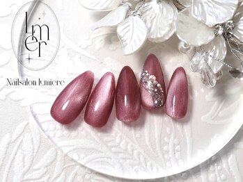 リュミエール(Lumiere)/大人ビジューネイル