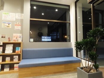 整骨院リライフ 西原店(Re.life)/夜待合