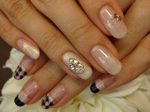 ネイルサロンケイ ヴァリエ(K Varier)/26 千鳥格子・ビジュー