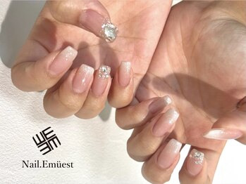 ネイル エミュスト(Nail Emuest)/キラキラネイル/mai