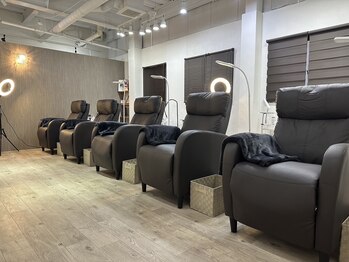 クイックアイズ セルフメイド 泉大津店(Quick Eyes SELFMADE)/