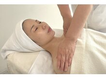 ポーラ ザ ビューティ 印場店(POLA THE BEAUTY)の雰囲気（ポーラ独自の手技でオールハンドで全身をしっかりほぐします。）