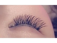 フリルアイビューティ 豊中店(Frill Eye Beauty)/