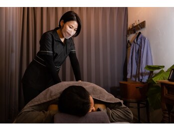 ほぐしやとろり/全身もみほぐし60分￥4000