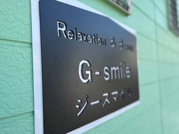 ジースマイル(G-smile)/看板