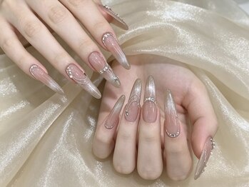 ビジューネイル(bijou nail)/
