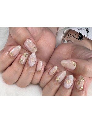 Nail salon Bell