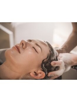 ヘッドスパで癒されたい